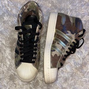 Adidas Camp High Top Barely Worn!